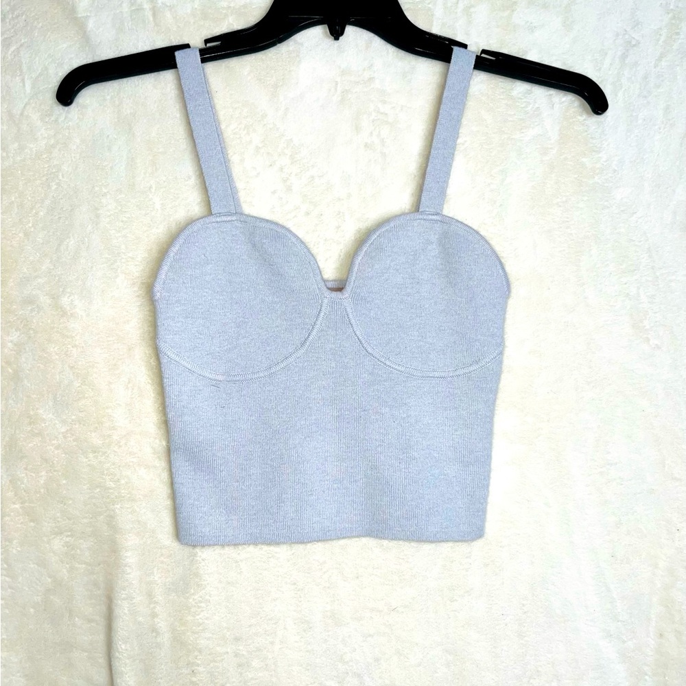 Gray crop top. Size Small.